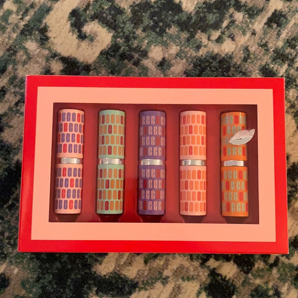 Clinique lipstick kit, 5 shades NWOT